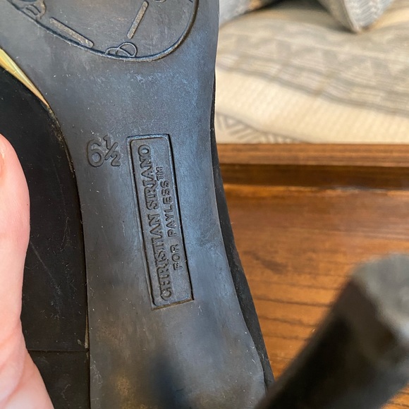 Suede pumps - Picture 6 of 6